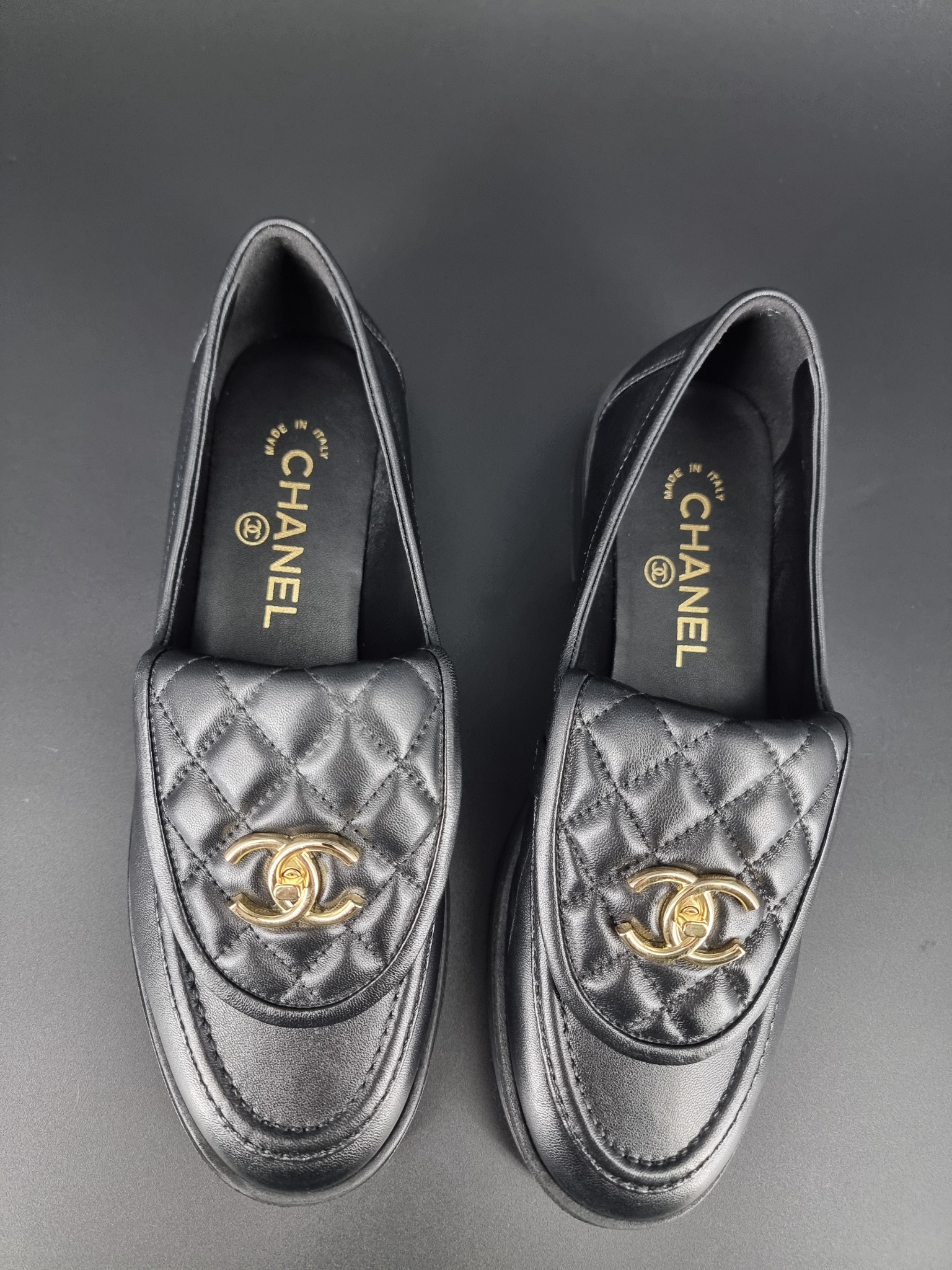 Chanel Loafers Lambskin Black — защита кожаной подошвы до первого выхода
